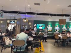 -费大厨辣椒炒肉(黄兴中心广场店)