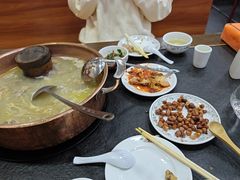 -朴小妹人参鸡汤火锅(长白山万达店)