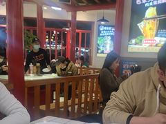 大堂-蛙一刀·麻椒鱼火锅(金仙桥店)