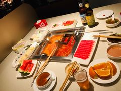 -海底捞火锅鲜切牛肉主题店(长寿路店)