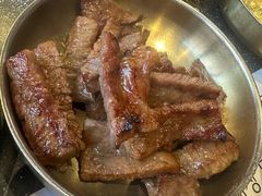 -草家酱蟹炭火烤肉店(珲春南路二店)