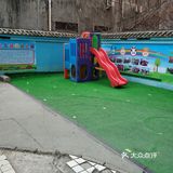 去预订蛋糕的路上经过，感觉很有趣