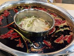 -正贰捌经重庆老火锅(建设路店)