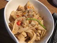-多嘴超级肉蟹煲(欧亚卖场店)