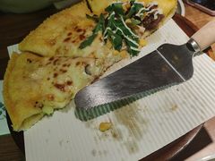 -Dragon Pizza•圆脸龙披萨·牛排餐厅