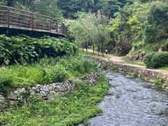-梅岭月亮湾山体公园