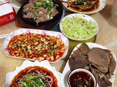 -洪霞餐馆