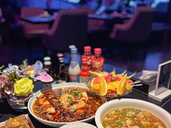 -粉墨特色菜·烧烤音乐酒馆