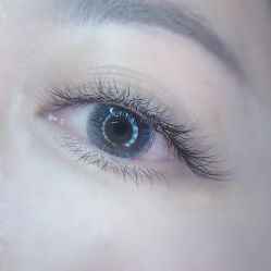-花岐款式专研健康美甲沙龙