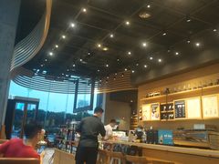 -星巴克臻选(成都环球乐天店)