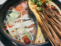 -钢管厂五区小郡肝串串香(奥克斯广场锦城万达店)