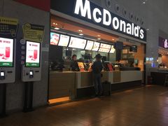 -麦当劳(高铁南站店)