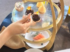 -亚龙湾喜来登·美景台大堂吧