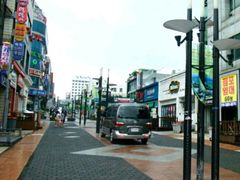 -宝健路步行街(Pedestrian Shopping Street)