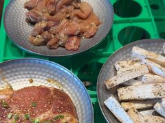 小鸡拌蘑菇-山葵说·泥炉烤肉(泰达时尚E街区店)