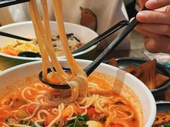 -蒙自源米线大王(东站店)