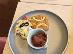 -水桶王国主题餐厅·聚会·生日派对·亲子活动·家庭套餐(亚龙湾希尔顿店)