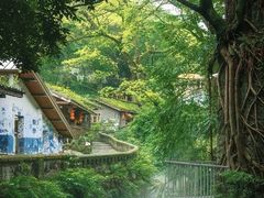 -全季酒店(重庆李子坝牛角沱地铁站店)