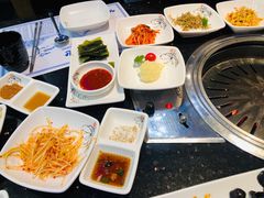 -青松馆韩国料理(香港中路佳世客店)