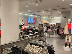 -H&M(华润万象城店)