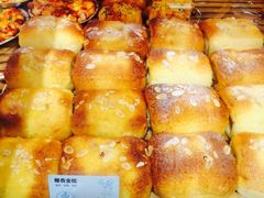 -大苹果面包生日蛋糕(明珠店)