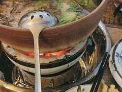 -东记炭炉·海鲜鸡煲(龙华店)