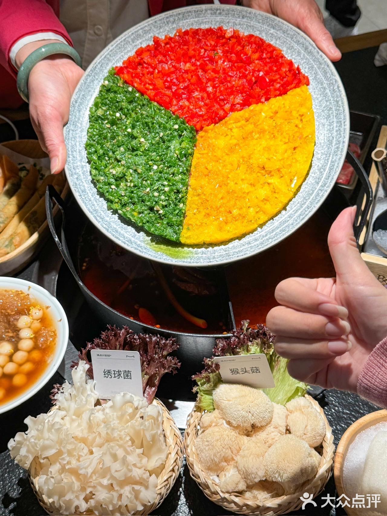 现在吃火锅这么卷了吗?都市丽人健康局走起