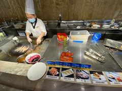 -小天鹅戴斯酒店鲸鲨百汇创作料理