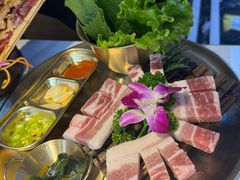 -青瓦餐厅·生鱼片·韩园烤肉(西塔店)