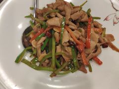 青椒鸭肠配荷叶饼-北京全聚德(西客站店)