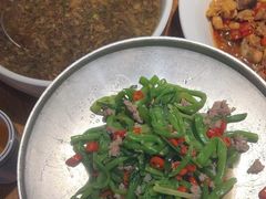 -聚鑫朋酸菜肥肠(九龙仓店)
