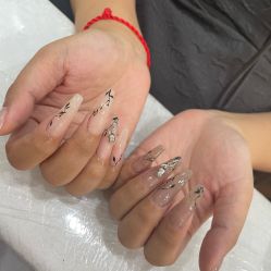 -斯馨·健康美甲美睫