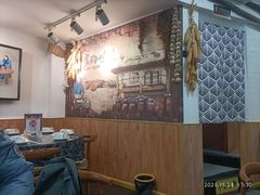 大堂-八两八金·莱芜特色炒鸡(市南漳浦路店)