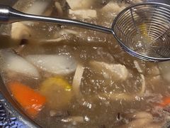 -左庭右院鲜牛肉火锅(新梅广场店)