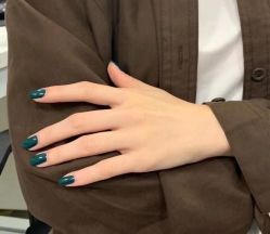 -苏彩·皮肤管理美甲美睫