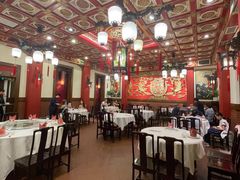 -梅龙镇酒家(南京西路总店)