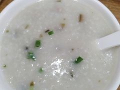 皮蛋瘦肉粥-广东小美食(果戈里大街店)
