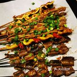 以前是没有铺面的,现在铺面一个多月了