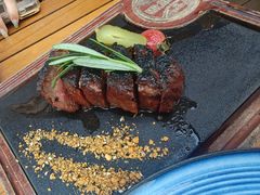 果木烤安格斯谷饲牛扒黑松露酱-MR.ROCKY洛奇先生·西餐&酒吧(琶醍店)