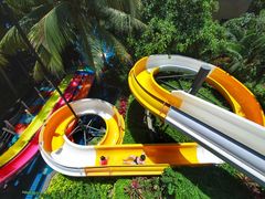 -三亚湾海居铂尔曼度假酒店