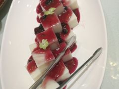 -海派美食·家宴海鲜青岛菜·石锅鲽鱼头(东方城店)
