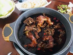 -亿诣蝎府炸酱面羊蝎子火锅(酷车小镇店)