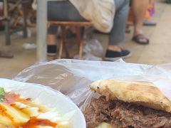 -老西关黄老太牛肉烧饼