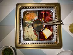 -雾都渣渣火锅(南城智汇城店)