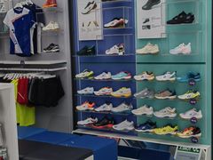 -DC极兔羽毛球馆YONEX(诸光馆)