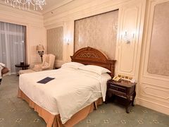 -中旅阿那亚九龙湖·公主酒店