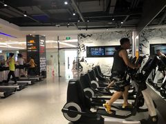 器械区-帝豪斯健身(市府恒隆店)