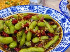 -江城燕子大排档(江汉路步行街店)