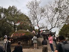 -灵岩山风景区