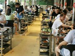 大堂-胡四哥特色火盆烧烤(总店)